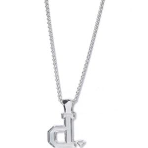 Meet your Posher, Fabian